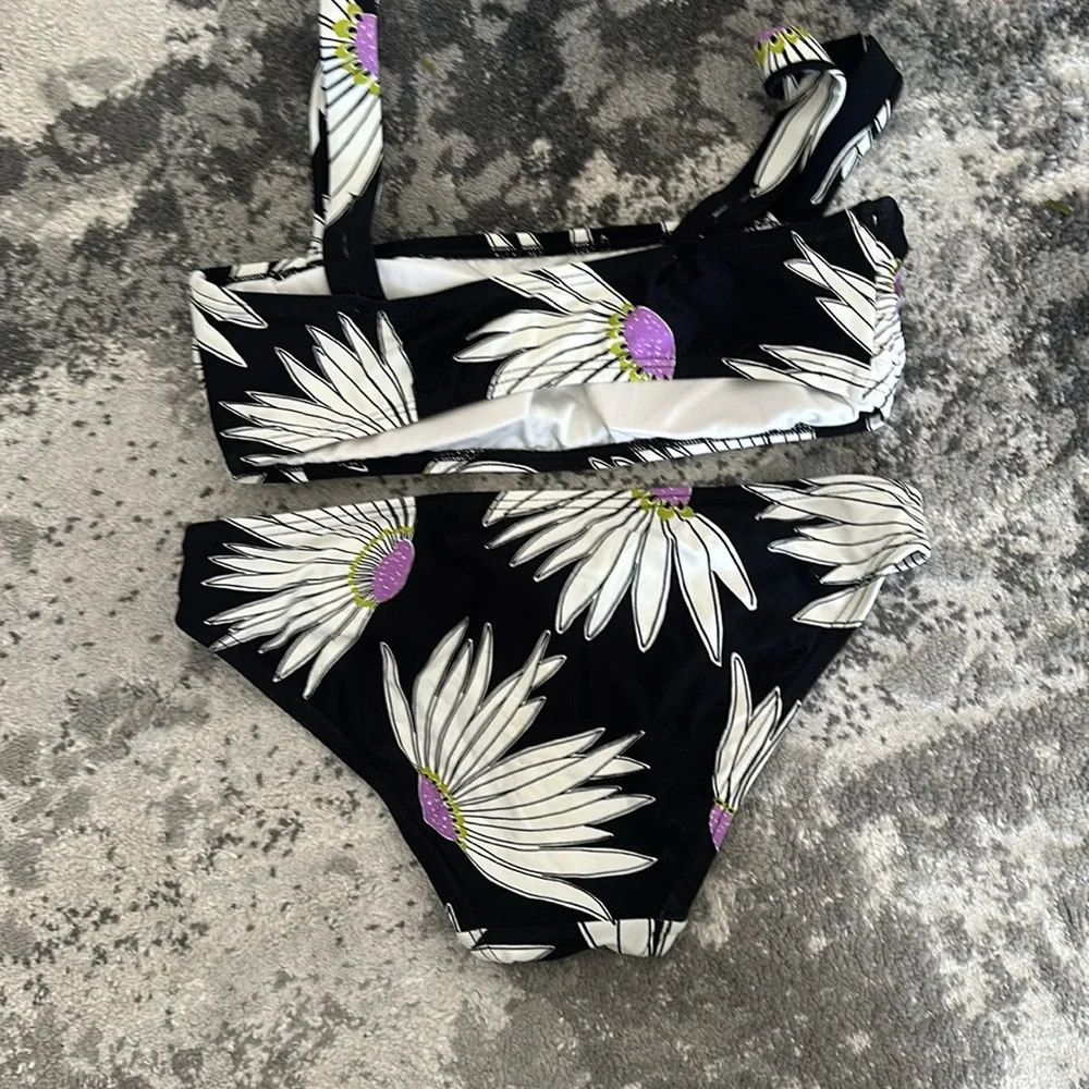 Kate Spade Black Floral two piece bikini swimsuit set